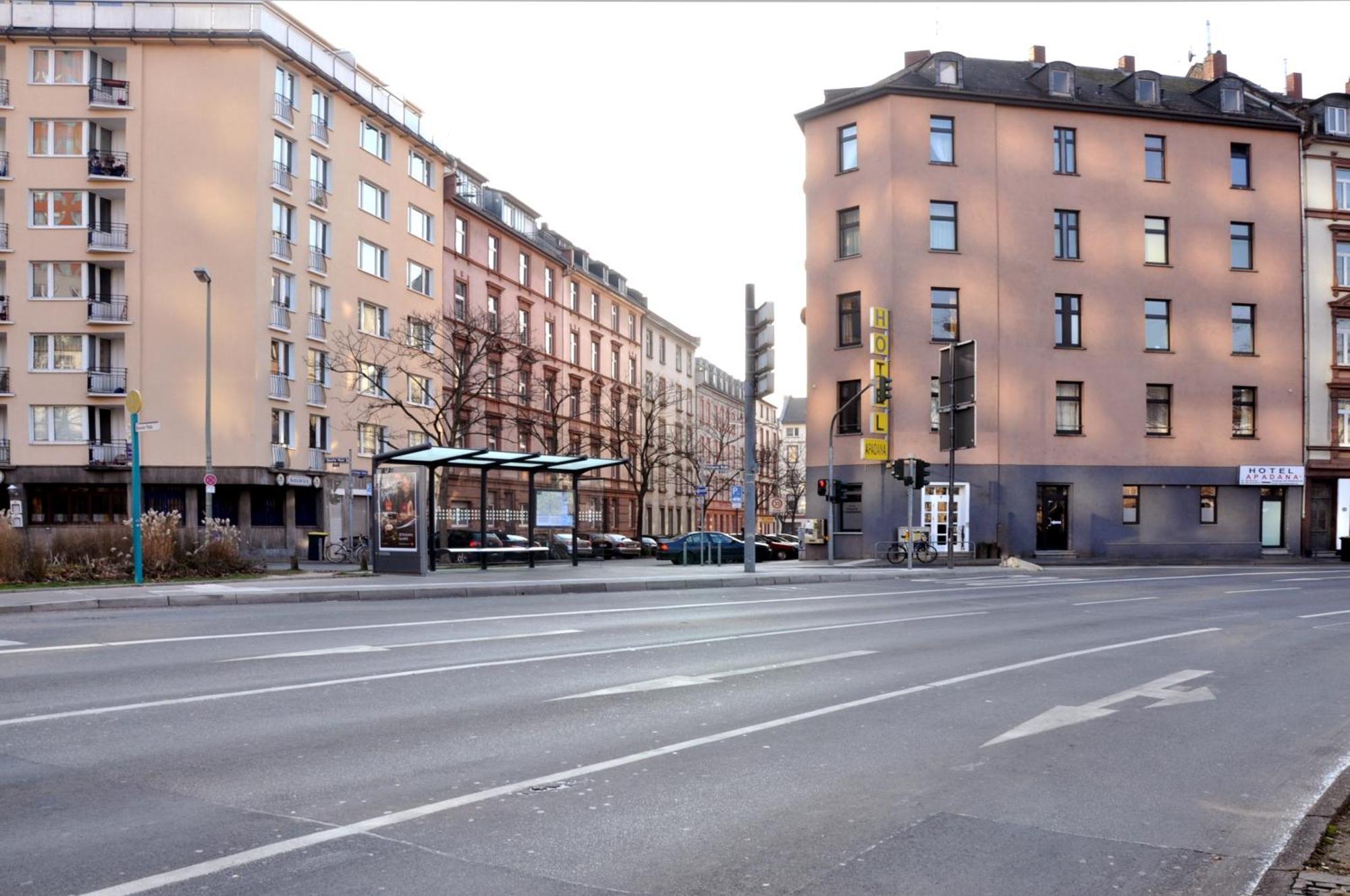 Hotel Apadana Frankfurt Frankfurt am Main ภายนอก รูปภาพ